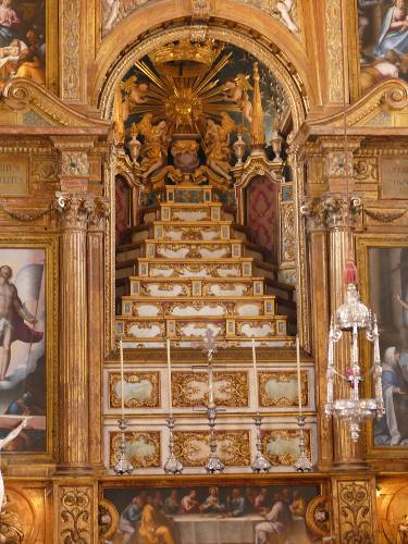 photo de l'intérieur de la chapelle baroque de La chapelle Sao Miguel
