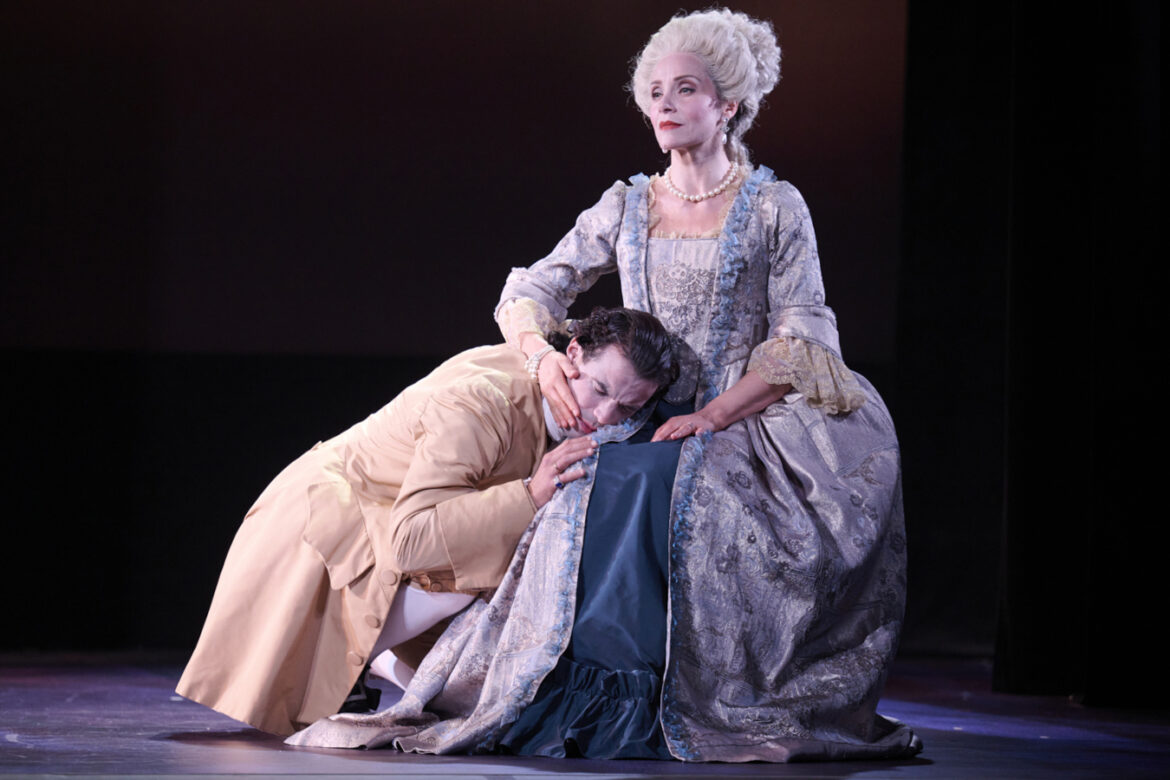 les liaisons dangereuses, théâtre, comédie des champs-élysées