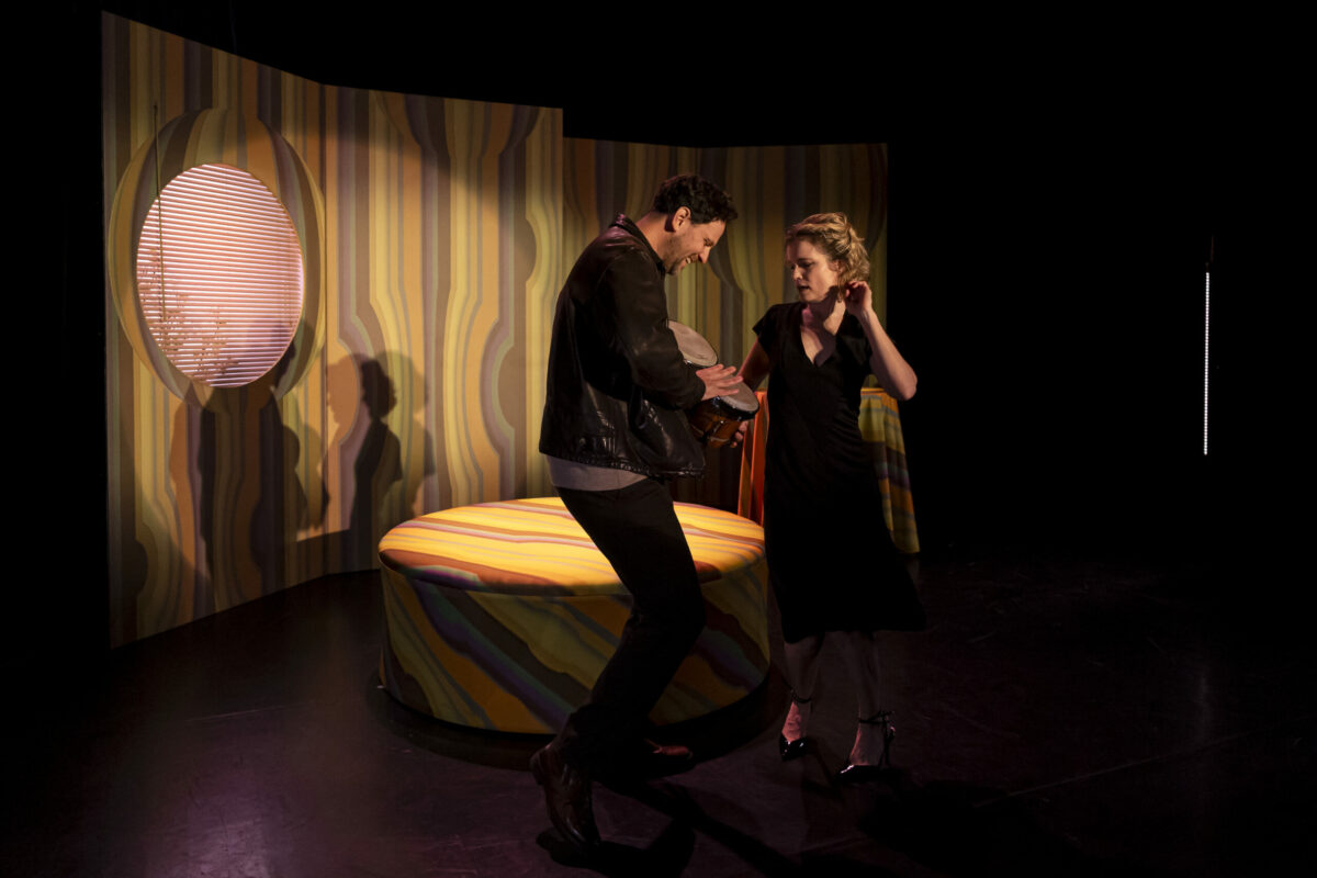 l'amant au théâtre de Paris avec Pierre Rochefort et Sarah Biasani