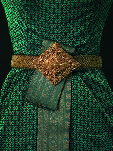 ceinture de l'expo au Musée des arts décoratifs